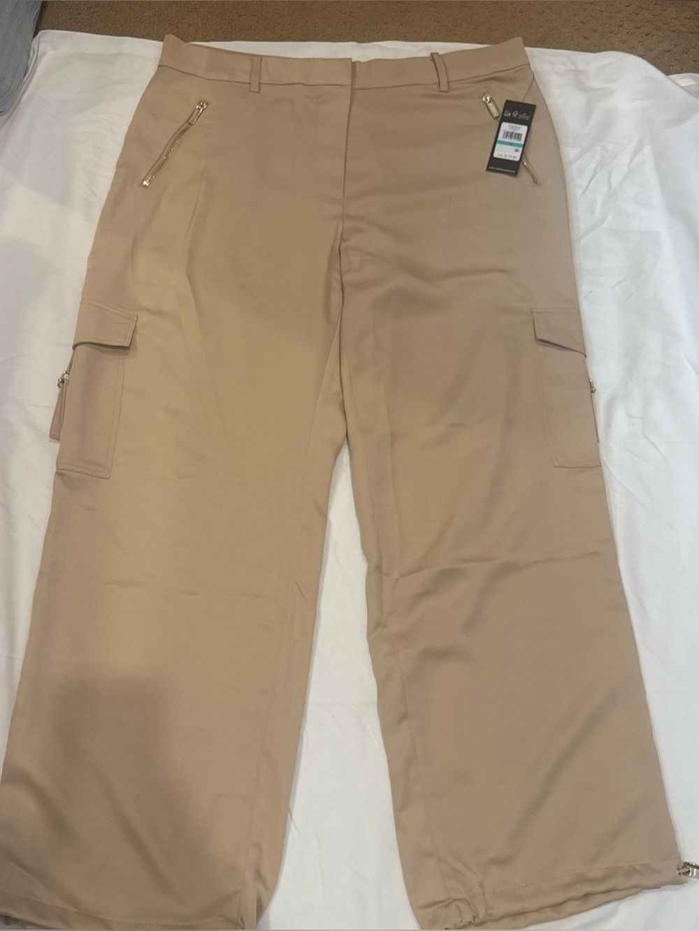 Carl lagerfeld Women Cargo Pants in Tan size16